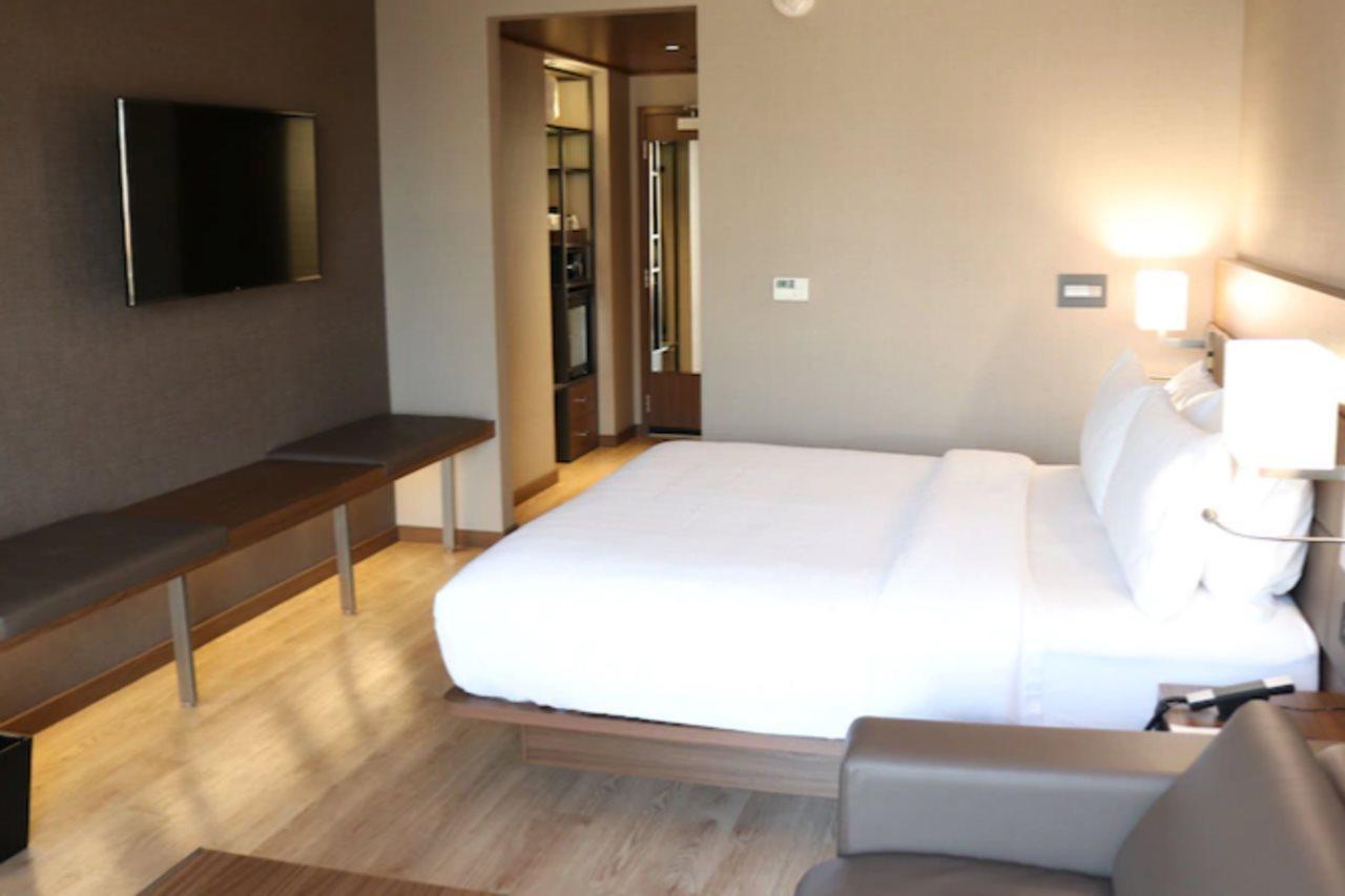 Ac Hotel By Marriott Salt Lake City Downtown Bagian luar foto