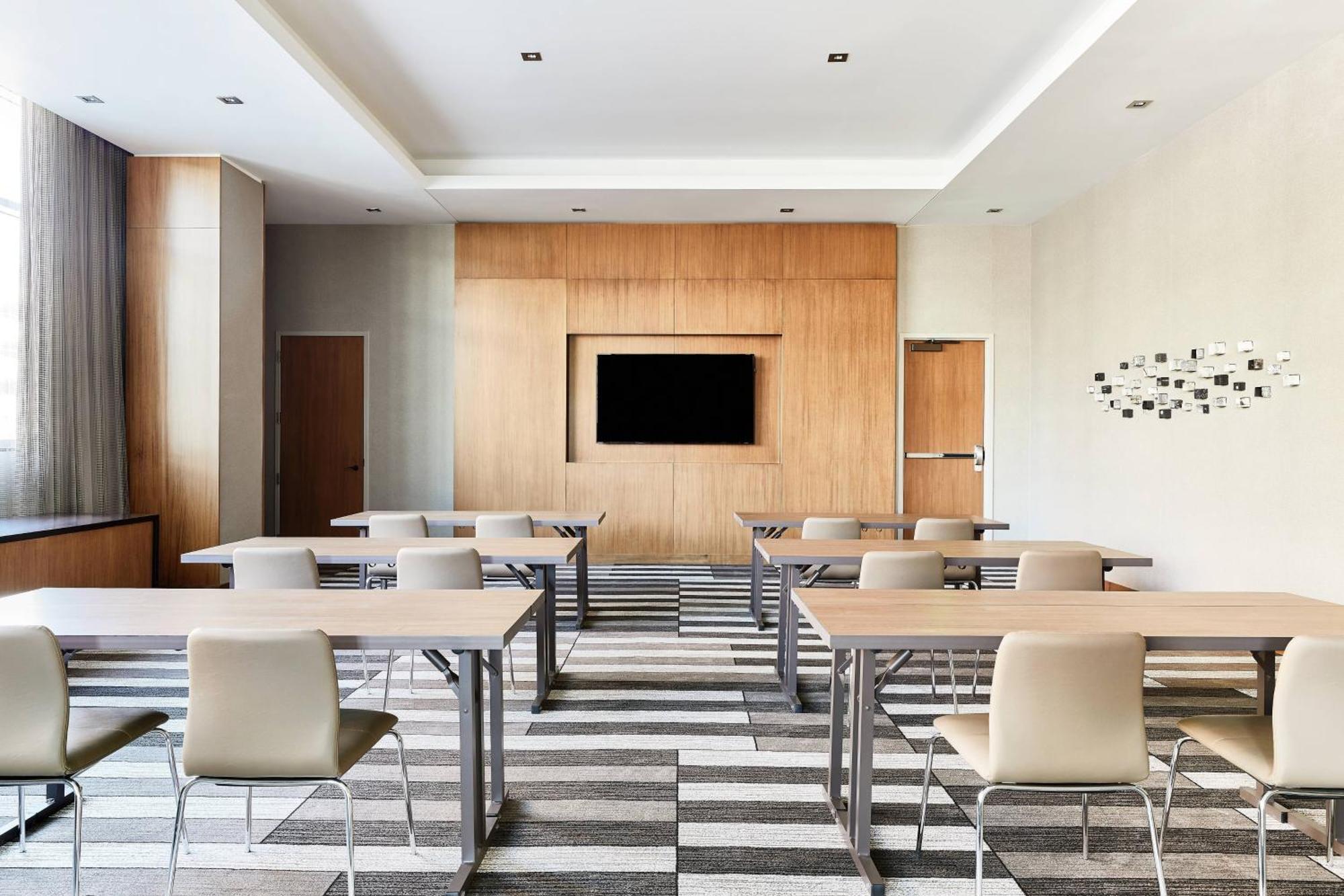 Ac Hotel By Marriott Salt Lake City Downtown Bagian luar foto